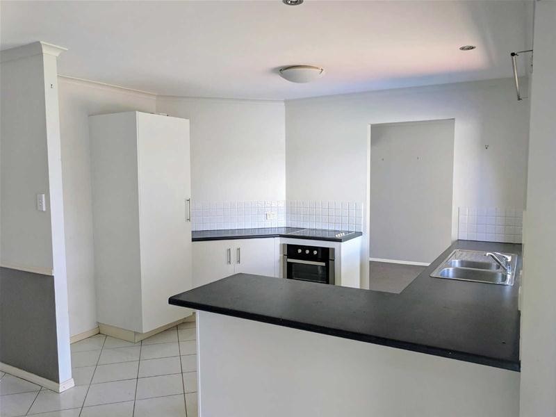 9  Edgemount Court, Oxenford QLD 4210