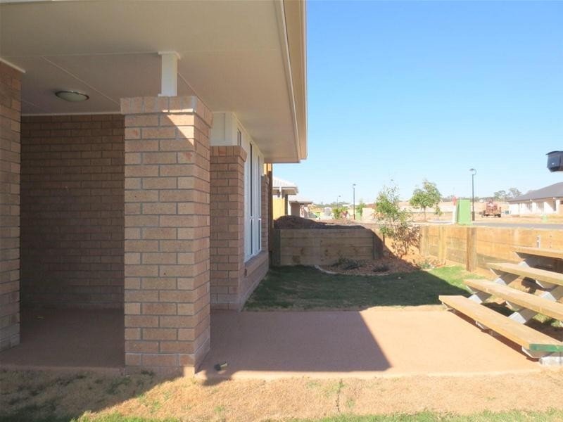 13 Carnarvon Court, Pimpama QLD 4209