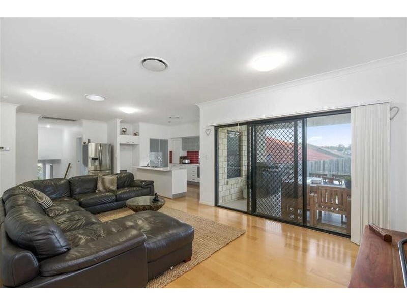 16 Sundew Crescent, Upper Coomera QLD 4209