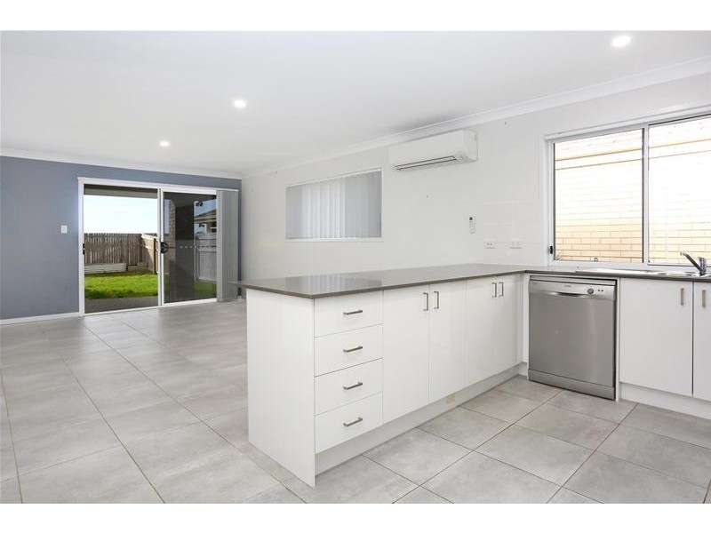 51 Brookfield Street, Pimpama QLD 4209