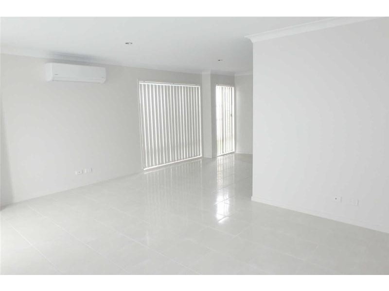 19  Hampton Lane, Pimpama QLD 4209