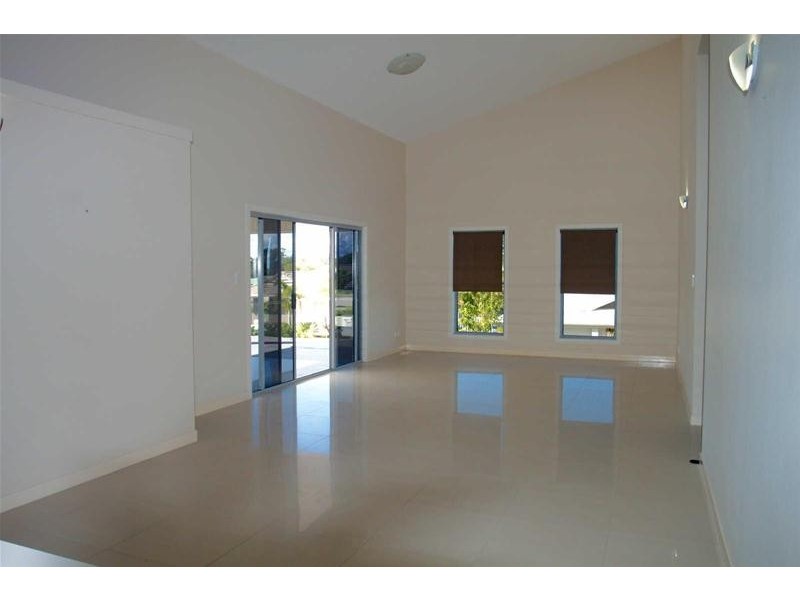 2  Southern Lights Drive, Upper Coomera QLD 4209