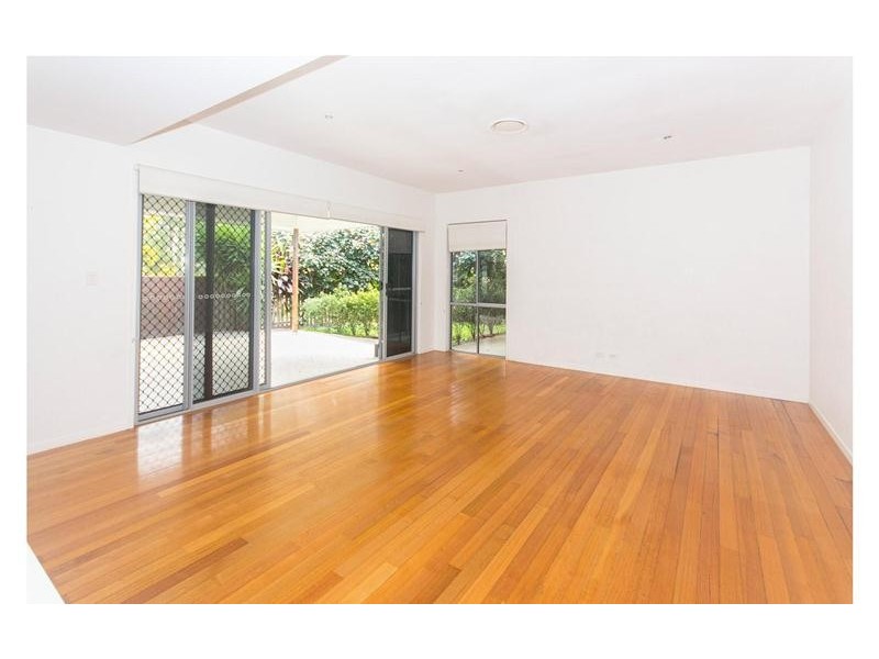 27 Scenic Crescent, Coomera QLD 4209