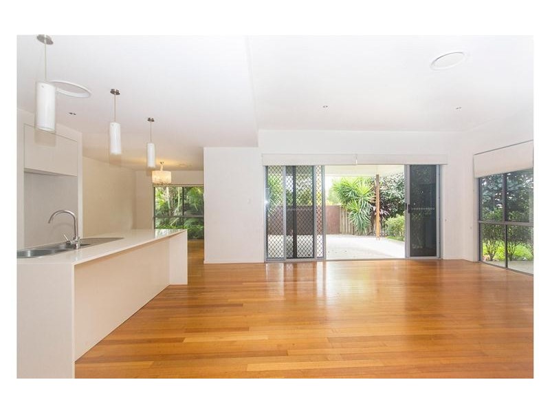 27 Scenic Crescent, Coomera QLD 4209