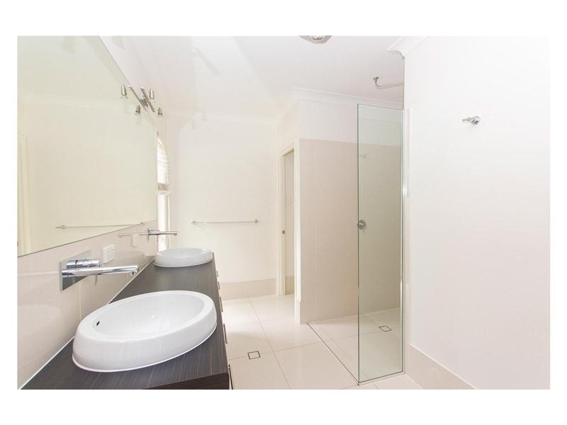 27 Scenic Crescent, Coomera QLD 4209