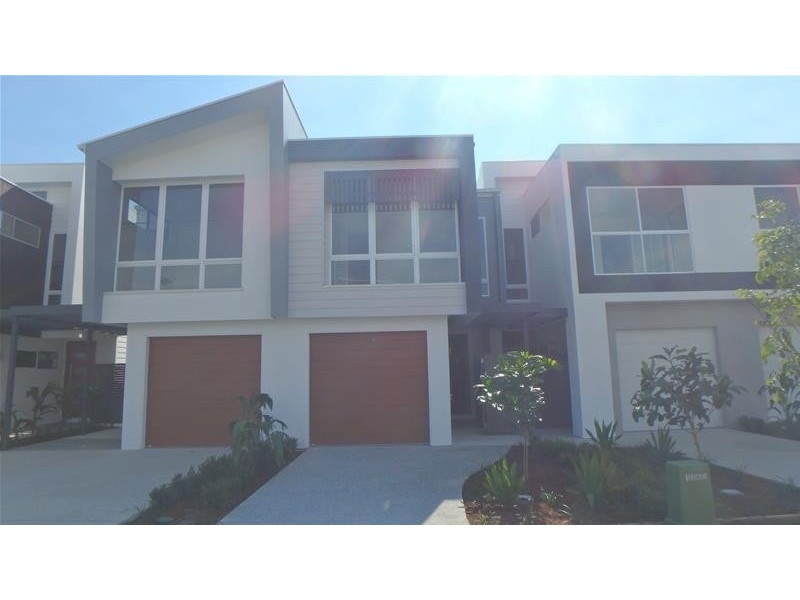 25 Evergreen View, Robina QLD 4226