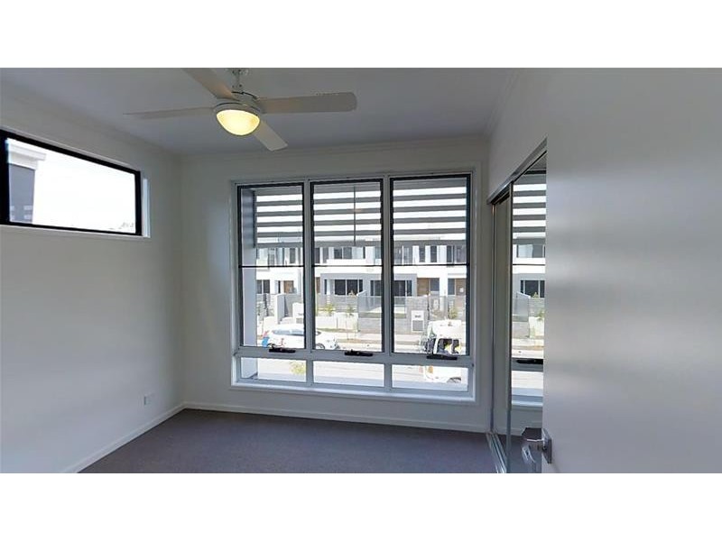 25 Evergreen View, Robina QLD 4226