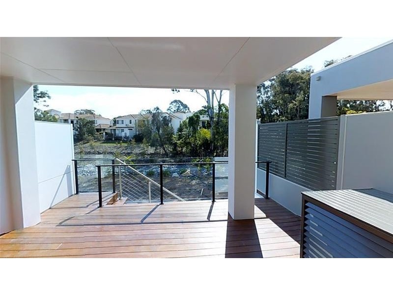 25 Evergreen View, Robina QLD 4226