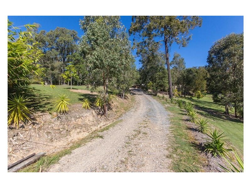 6 Pyrus Court, Gilston QLD 4211