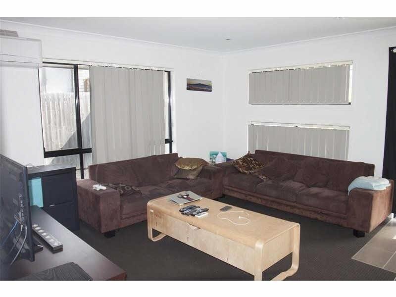 20 John Crescent, Pimpama QLD 4209