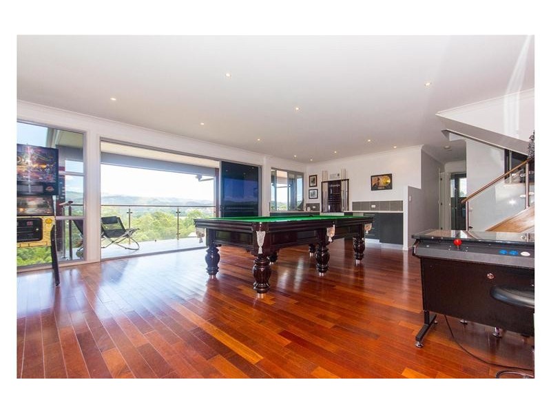 9 Huntington Drive, Maudsland QLD 4210