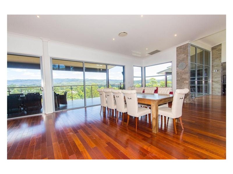 9 Huntington Drive, Maudsland QLD 4210