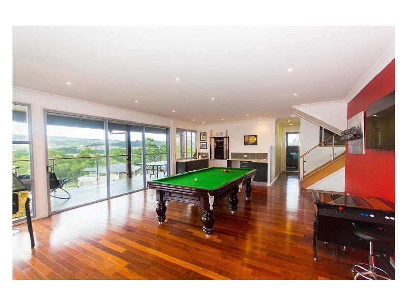 9 Huntington Drive, Maudsland QLD 4210