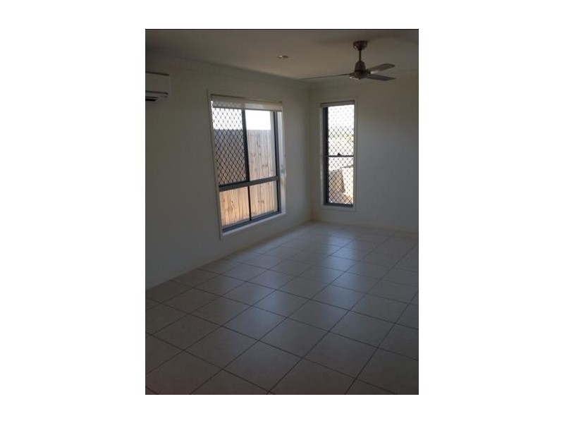 9  Wimmera Crescent, Upper Coomera QLD 4209