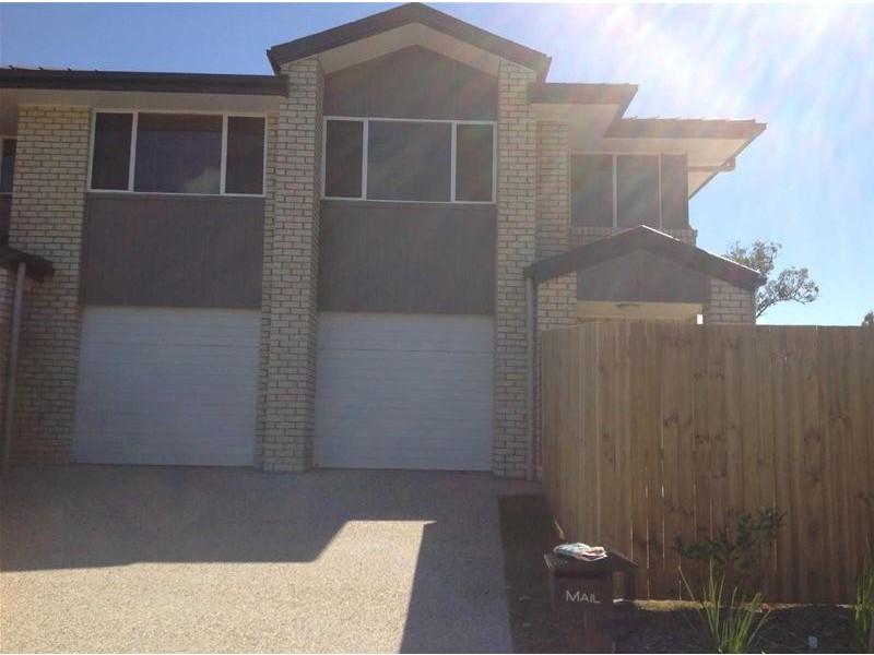 3/3 Christine Drive, Coomera QLD 4209