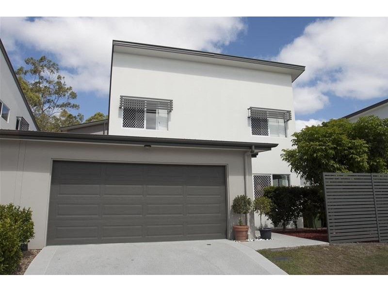 25/19 Gumtree Crescent, Upper Coomera QLD 4209