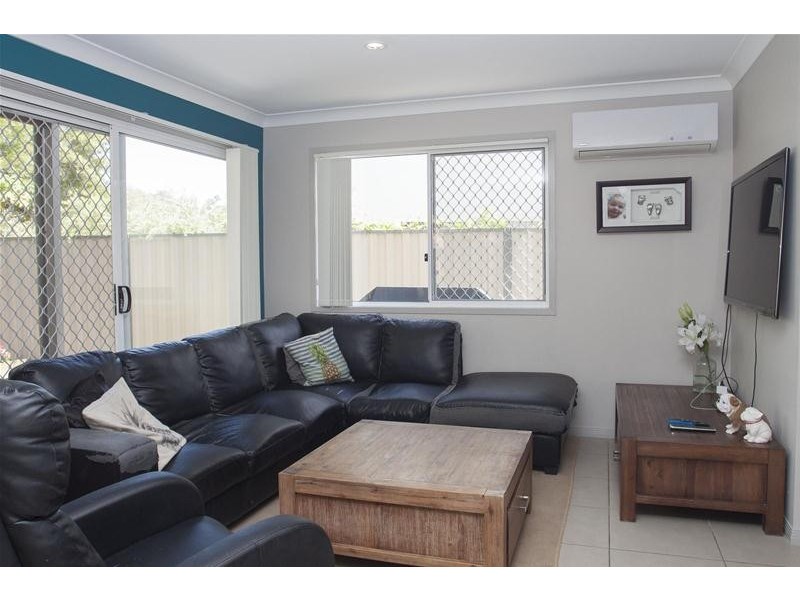 25/19 Gumtree Crescent, Upper Coomera QLD 4209