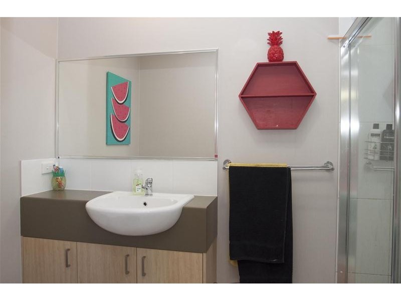 25/19 Gumtree Crescent, Upper Coomera QLD 4209