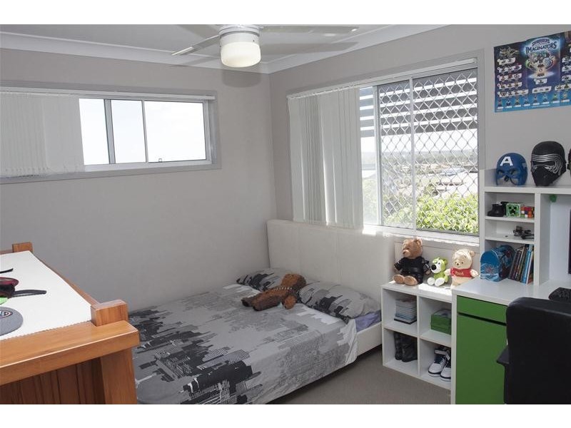 25/19 Gumtree Crescent, Upper Coomera QLD 4209