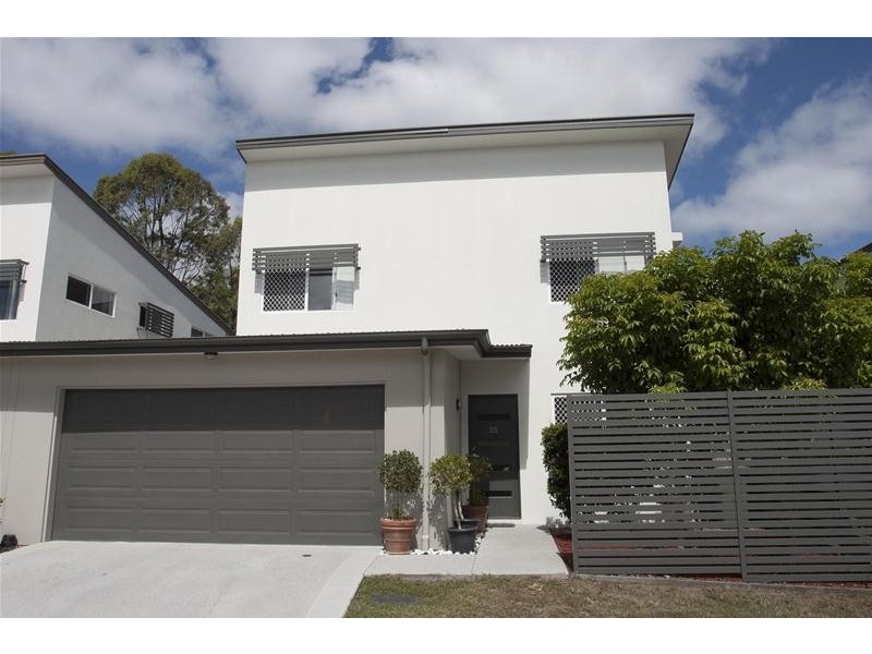 25/19 Gumtree Crescent, Upper Coomera QLD 4209