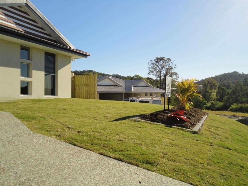 5 Gordon Drive, Upper Coomera QLD 4209