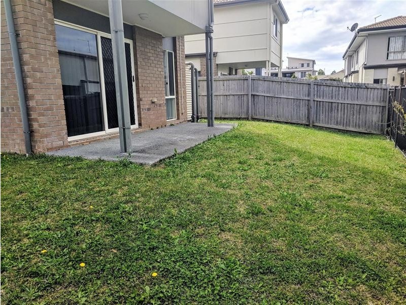 5 Kelly Avenue, Coomera QLD 4209