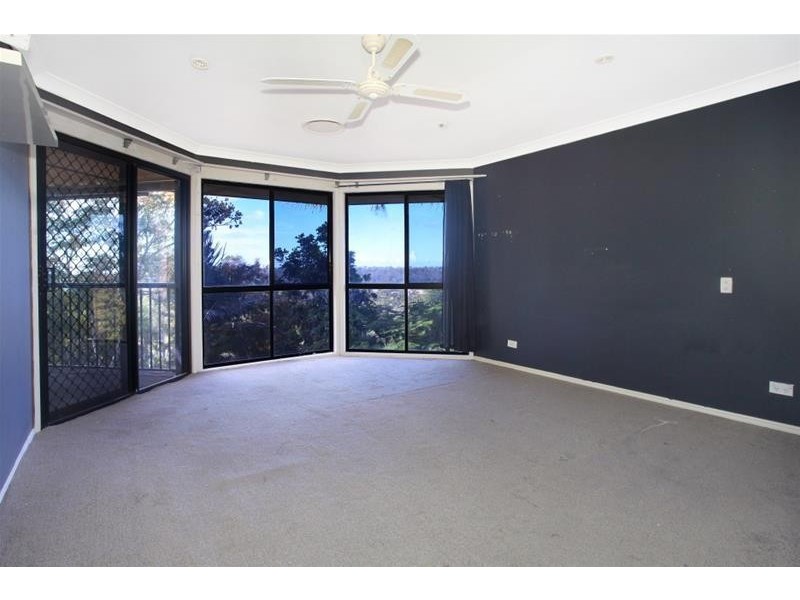 30 Palmerston Drive, Oxenford QLD 4210