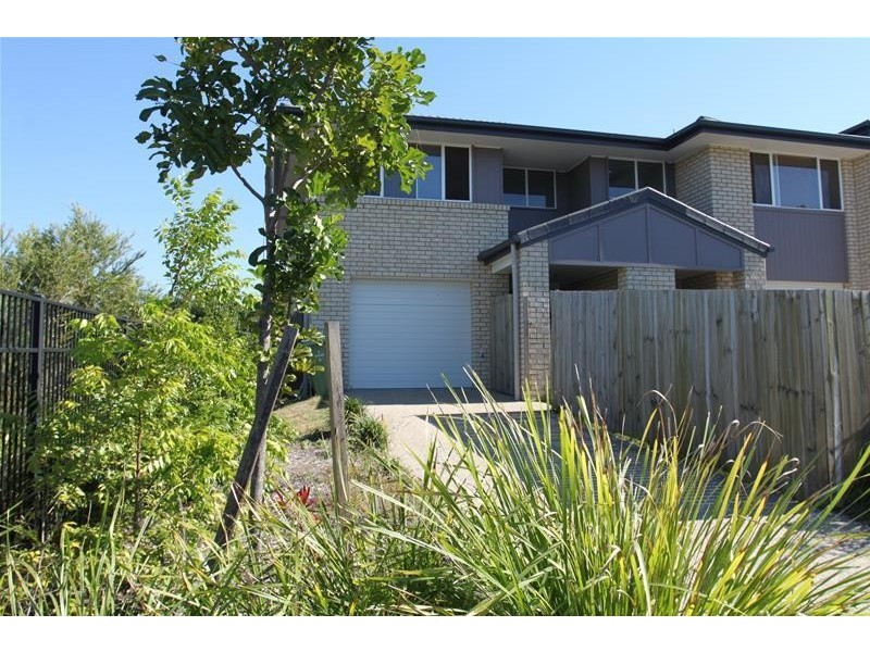 1/3 Christine Drive, Coomera QLD 4209