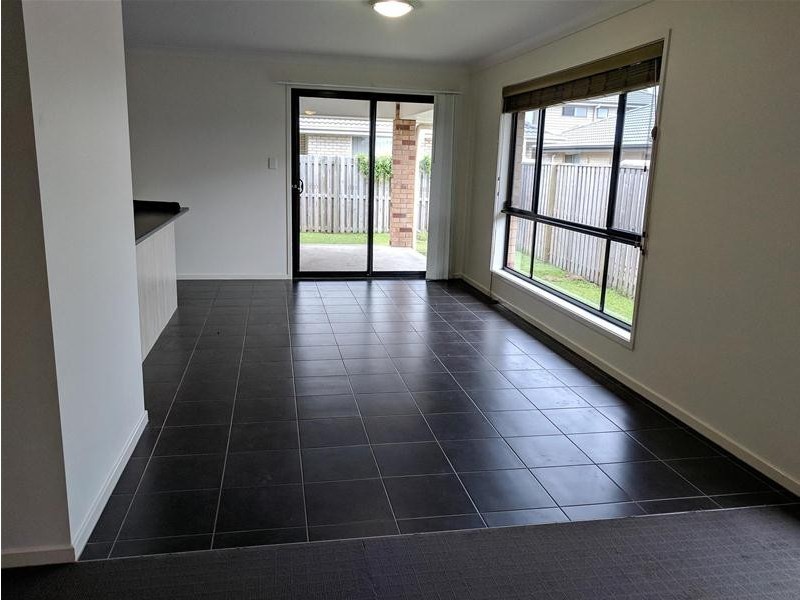 61 Beaumont Drive, Pimpama QLD 4209