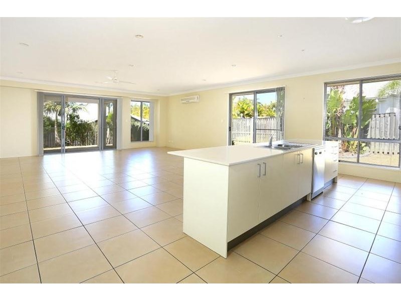 4 Crusade Court, Coomera Waters QLD 4209