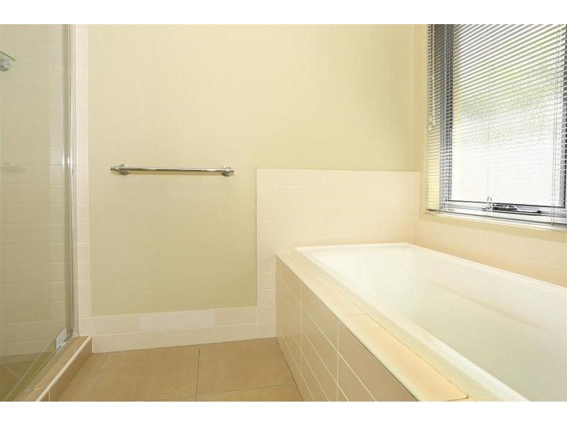 4 Crusade Court, Coomera Waters QLD 4209