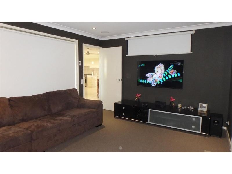 5 Turon Place, Upper Coomera QLD 4209