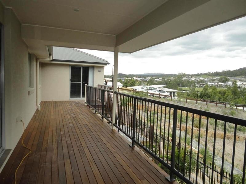 74  Wildflower Circuit, Upper Coomera QLD 4209