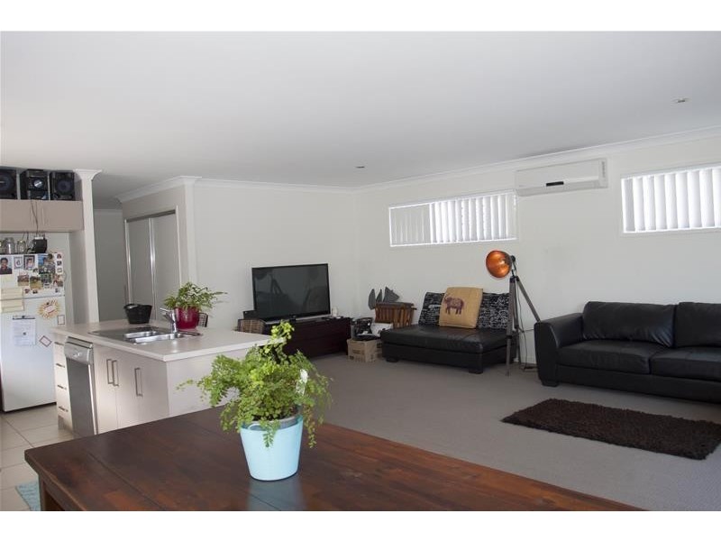 27 Stratus Lane, Coomera QLD 4209