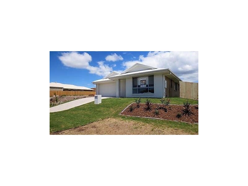 20  Augusta Boulevard, Pimpama QLD 4209