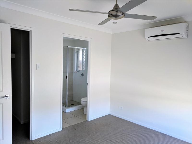 20  Augusta Boulevard, Pimpama QLD 4209