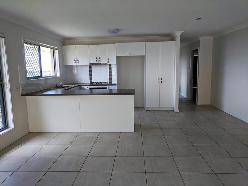 20  Augusta Boulevard, Pimpama QLD 4209