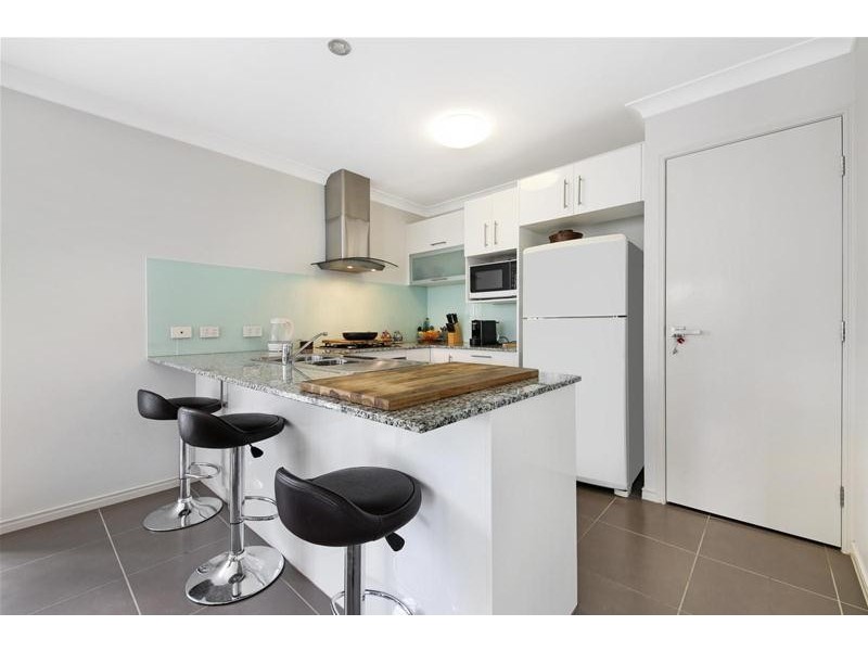 8 McWang Road, Pimpama QLD 4209