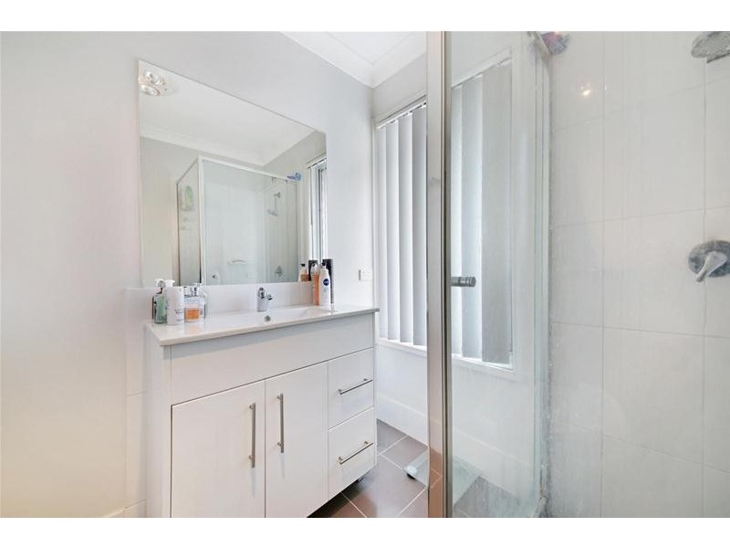 8 McWang Road, Pimpama QLD 4209