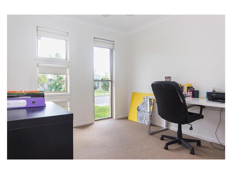 3 Beaumont Drive, Pimpama QLD 4209