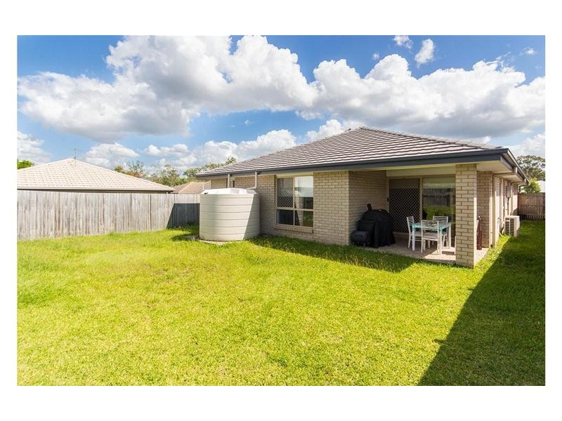 3 Beaumont Drive, Pimpama QLD 4209