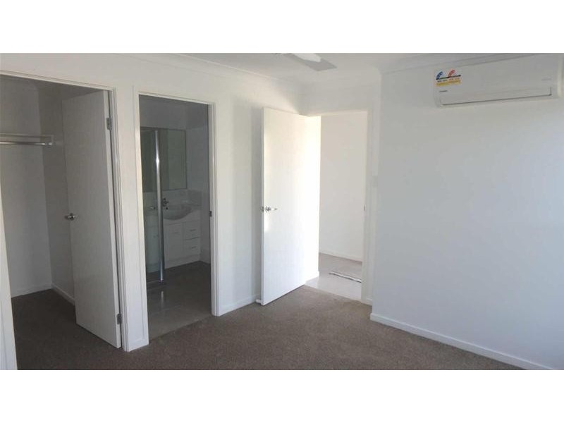 2/55  Imelda Way, Pimpama QLD 4209