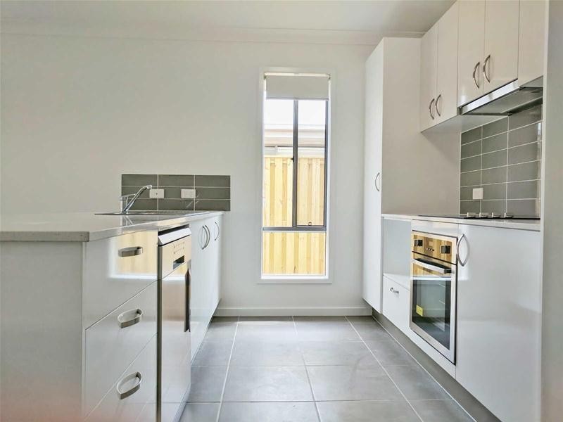 2-13  Peppertree Street, Pimpama QLD 4209