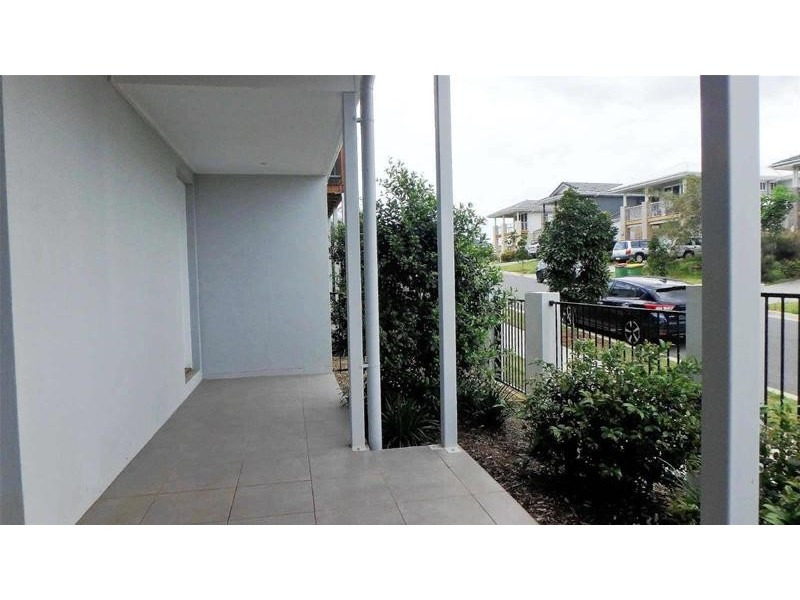 7-23  Garden Road, Coomera QLD 4209