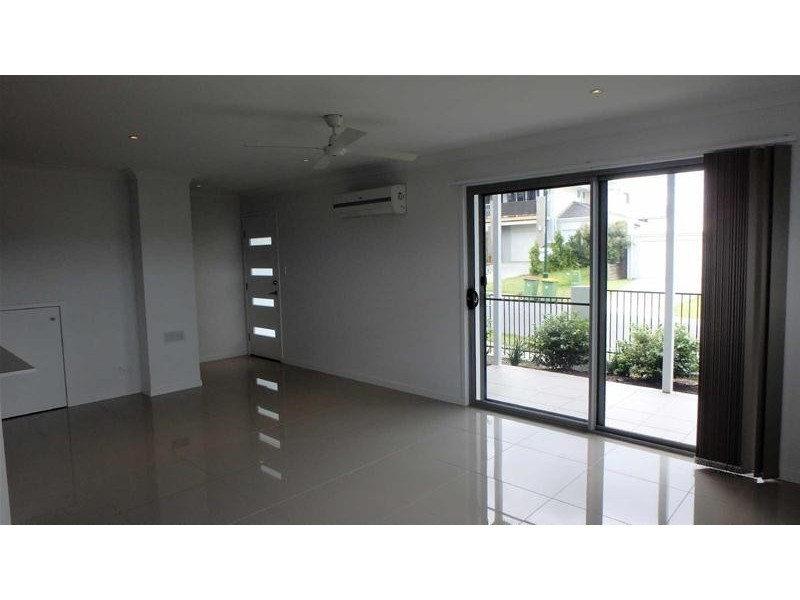 7-23  Garden Road, Coomera QLD 4209