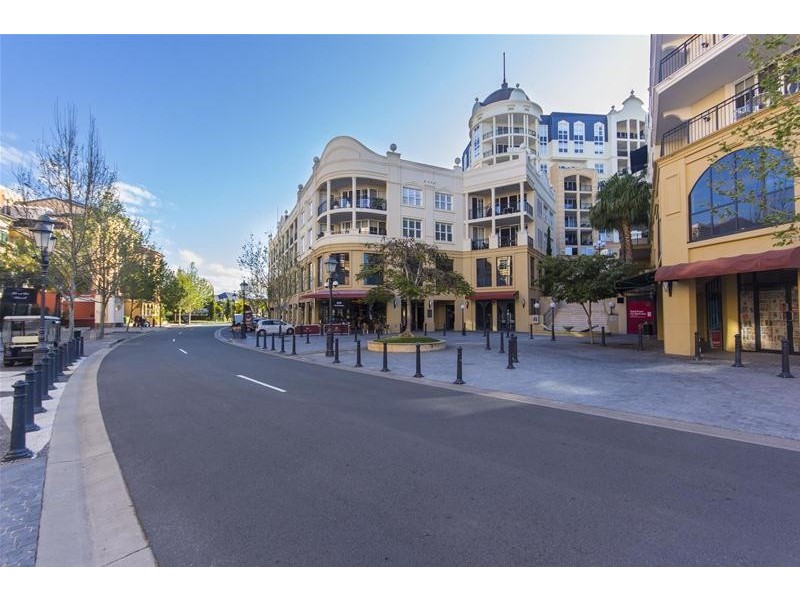 48/3030 The Boulevard, Carrara QLD 4211