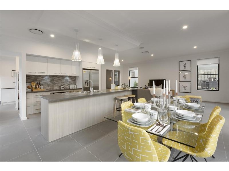 25 Hans Street, Upper Coomera QLD 4209