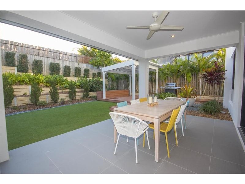 25 Hans Street, Upper Coomera QLD 4209