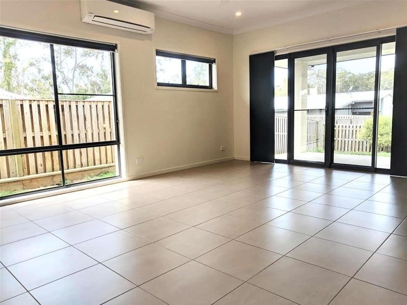 33 Dorretti Circuit, Upper Coomera QLD 4209