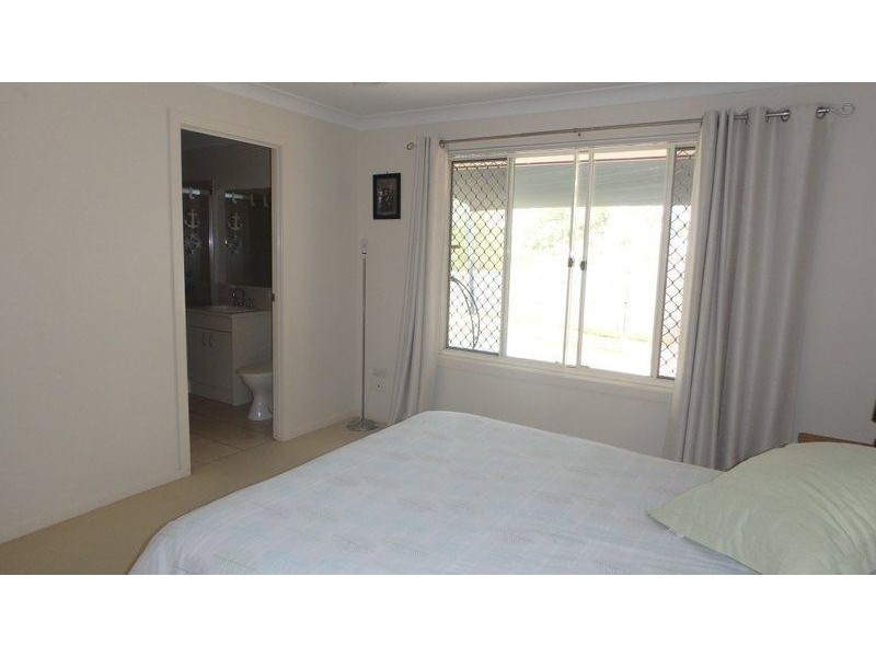 9 Worth Court, Upper Coomera QLD 4209